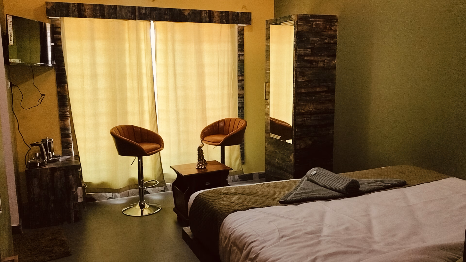 Banquet hall at Pentoz Hotels Ooty with spacious elegant design