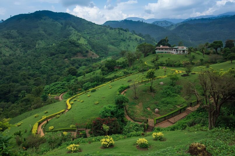 Nilgiris Trekking Routes – Pentoz Hotels
